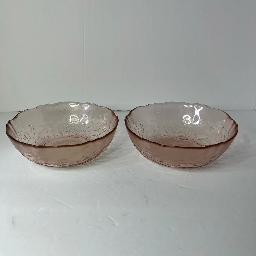 Arcoroc Pink Depression Glass Bowl - Pink Rose 6
